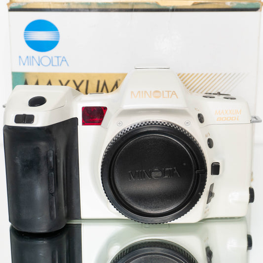 Minolta Maxxum 8000i Kit