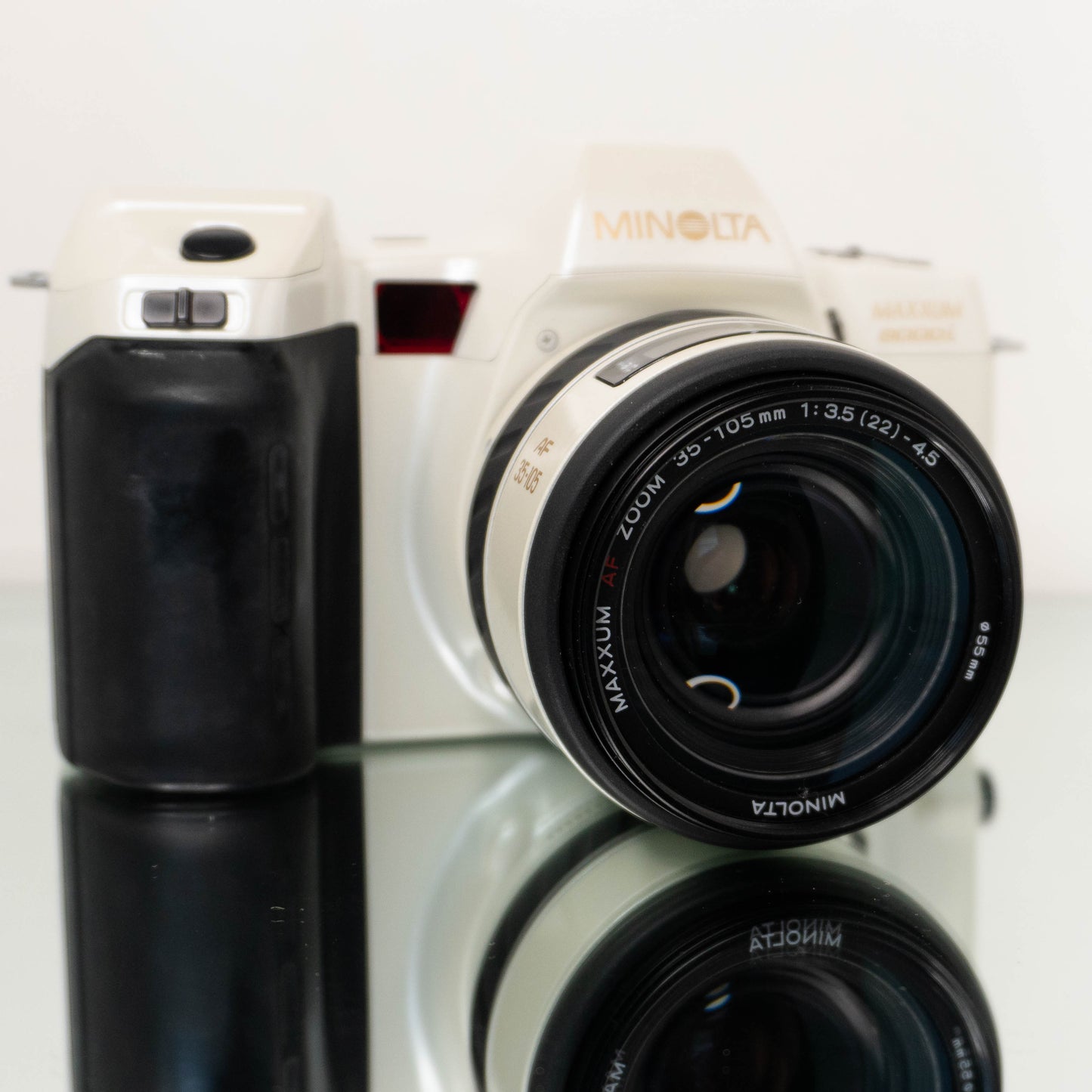 Minolta Maxxum 8000i Kit