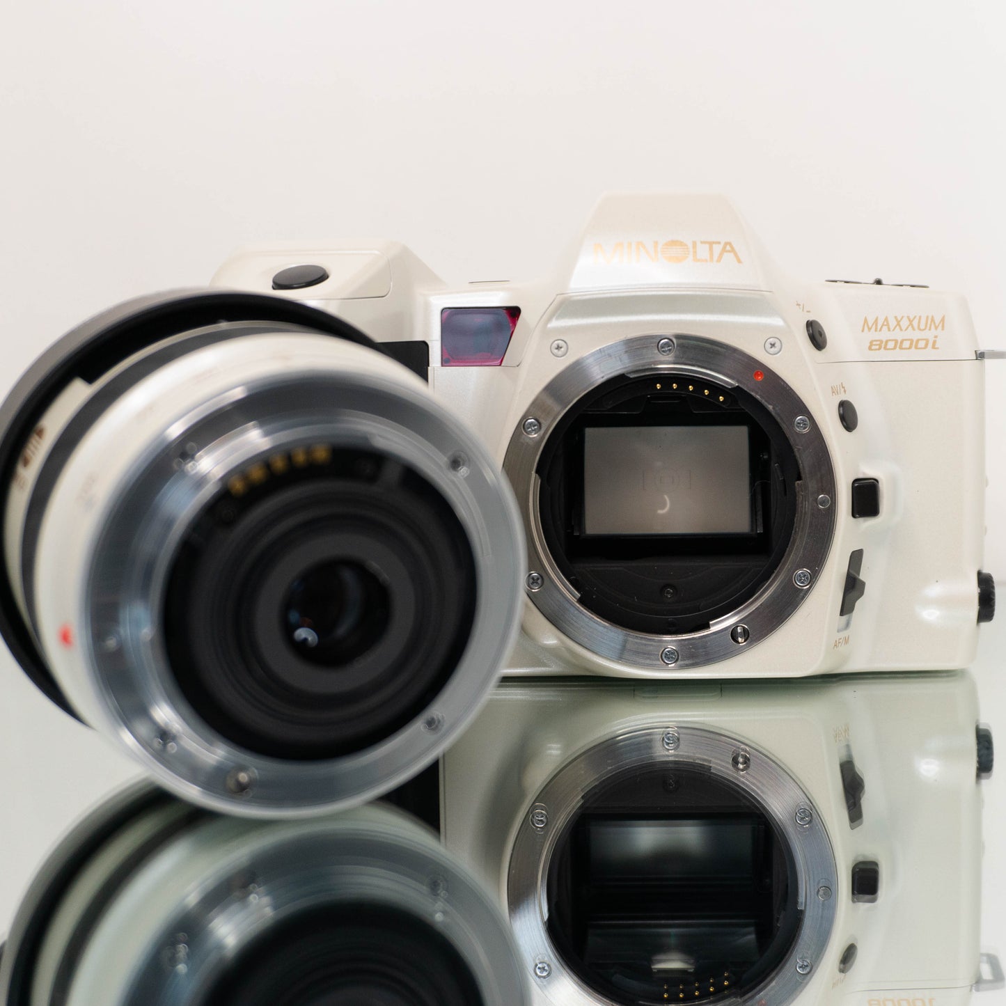 Minolta Maxxum 8000i Kit
