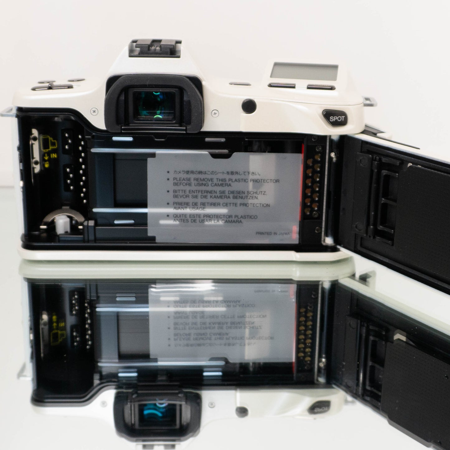Minolta Maxxum 8000i Kit