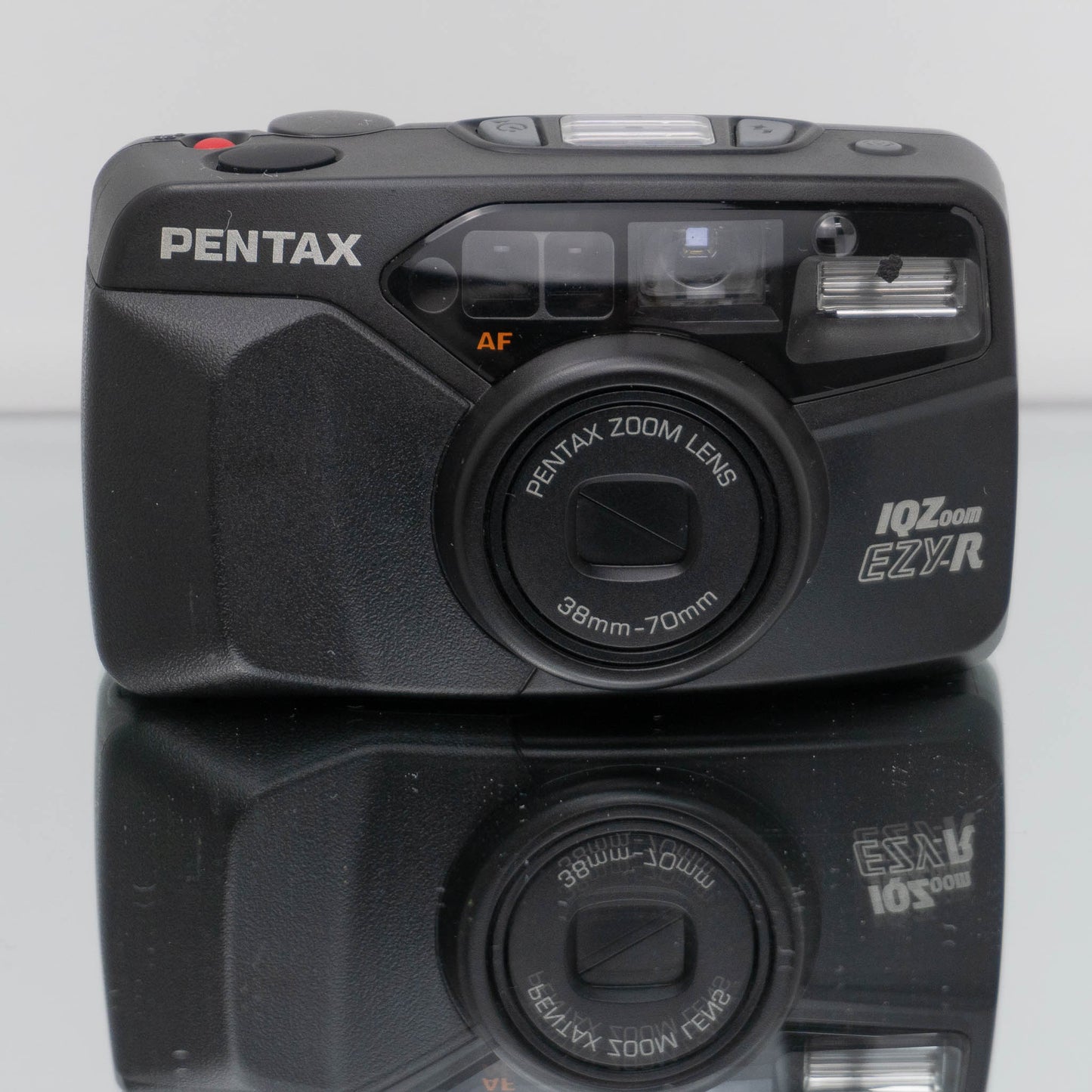 Pentax IQZoom EZY-R Point and Shoot
