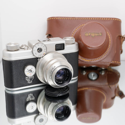 Argus C4 w/ Case