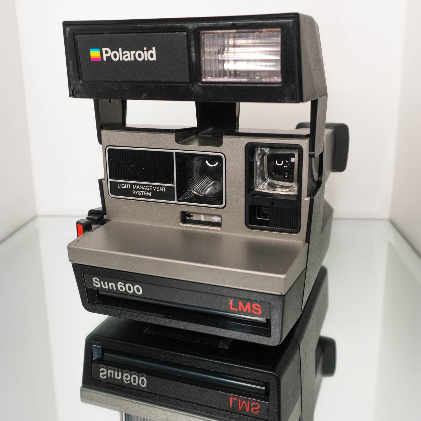 Polaroid Sun 600 LMS