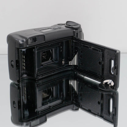 Olympus Accura Zoom 80 Point and Shoot